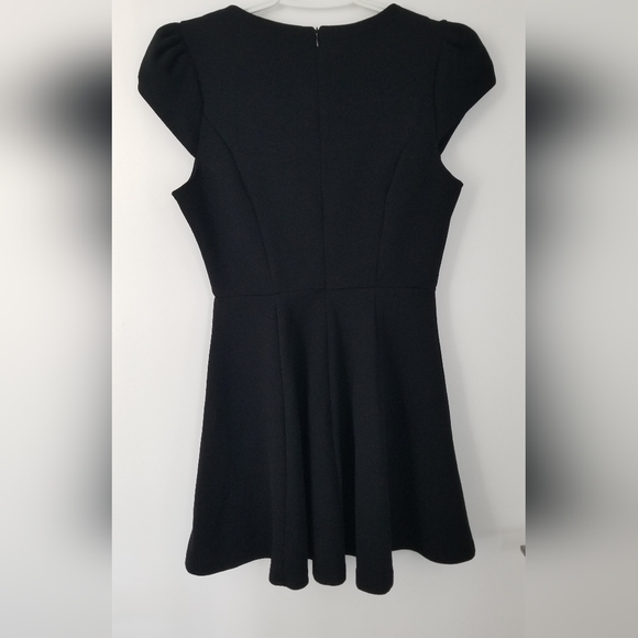 Little black Dress from forever 21 - Size S - Picture 2 of 3